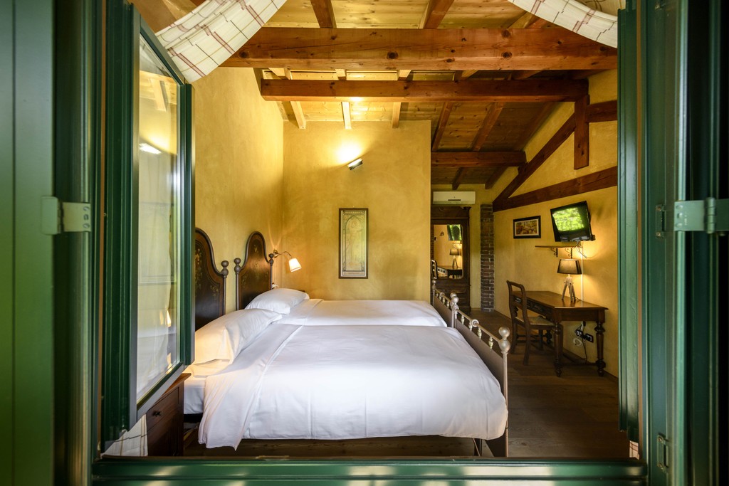 Camera con vista vigneti Gattinara — hotel Alto Piemonte